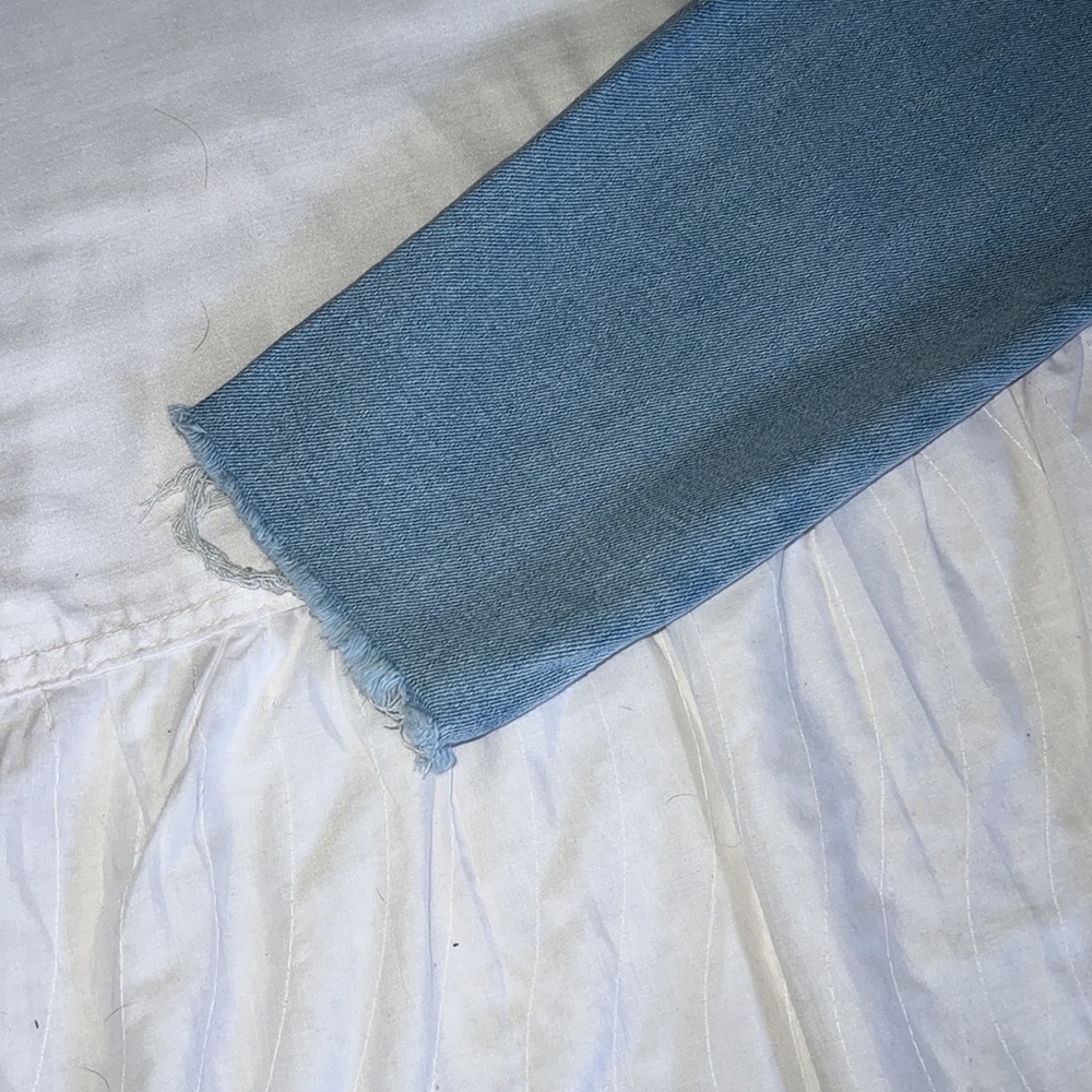 Mom High Rise Jeans - Picture 6 of 9